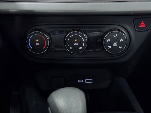 Used 2024 Chevrolet Trax LS w/ Driver Confidence Package FWD image 28