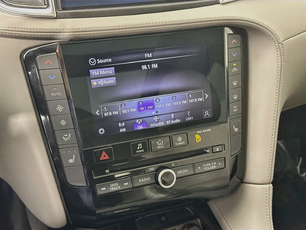 Used 2025 INFINITI QX50 Luxe AWD/4WD image 14