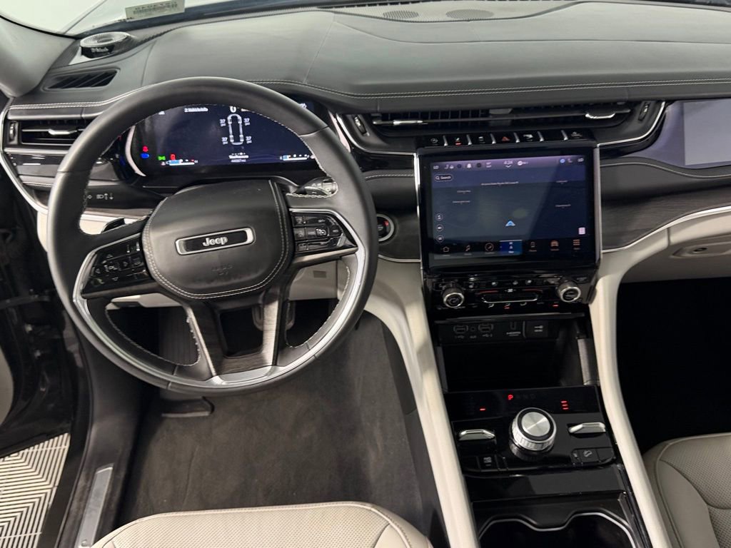 Certified 2023 Jeep Grand Cherokee L Overland w/ Rear Seat Video Group I AWD/4WD image 14