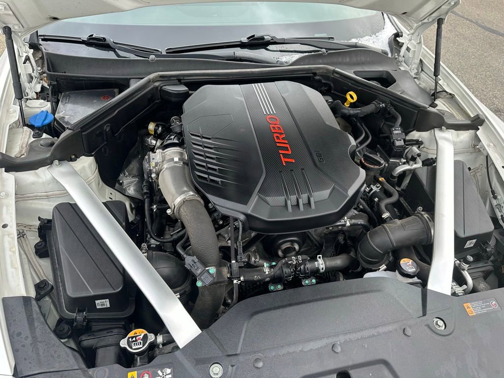 Used 2022 Kia Stinger GT1 w/ Red Interior Color Package image 9