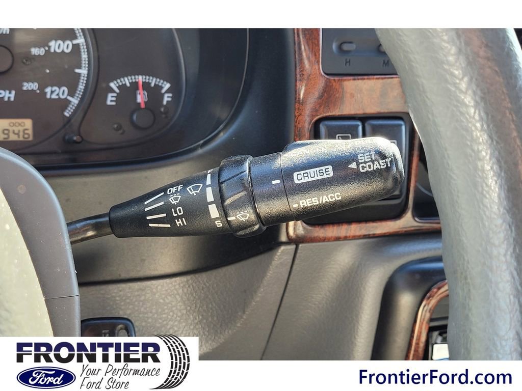 Used 2000 Isuzu Rodeo LS image 18