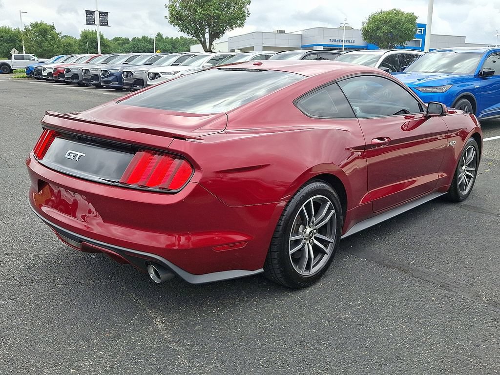 Used 2017 Ford Mustang GT Premium RWD image 6