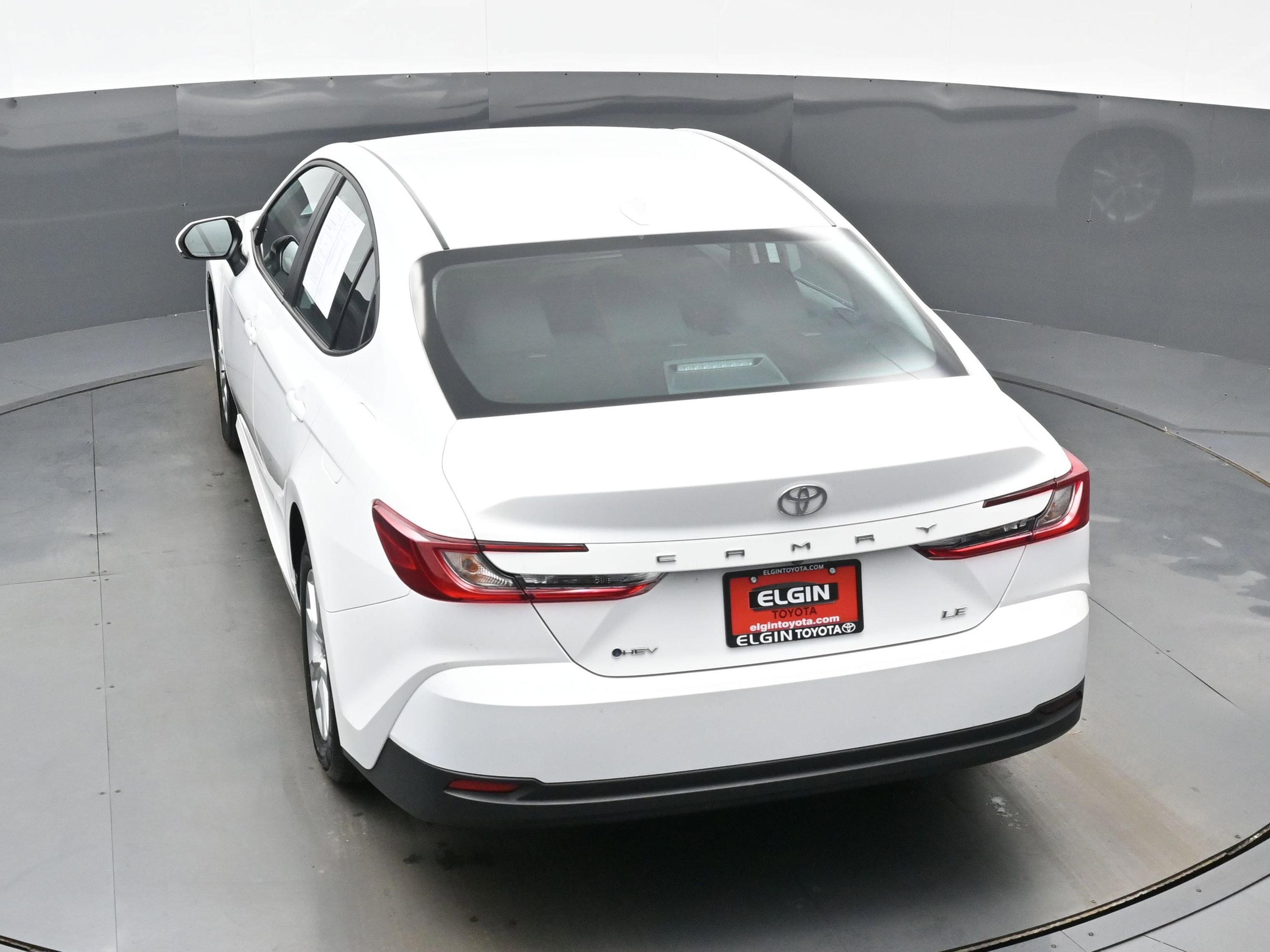 Used 2025 Toyota Camry LE image 38