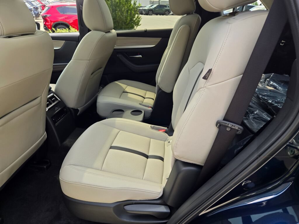 New 2026 MAZDA CX-90 3.3 Turbo w/ Premium Sport Pkg AWD/4WD image 16