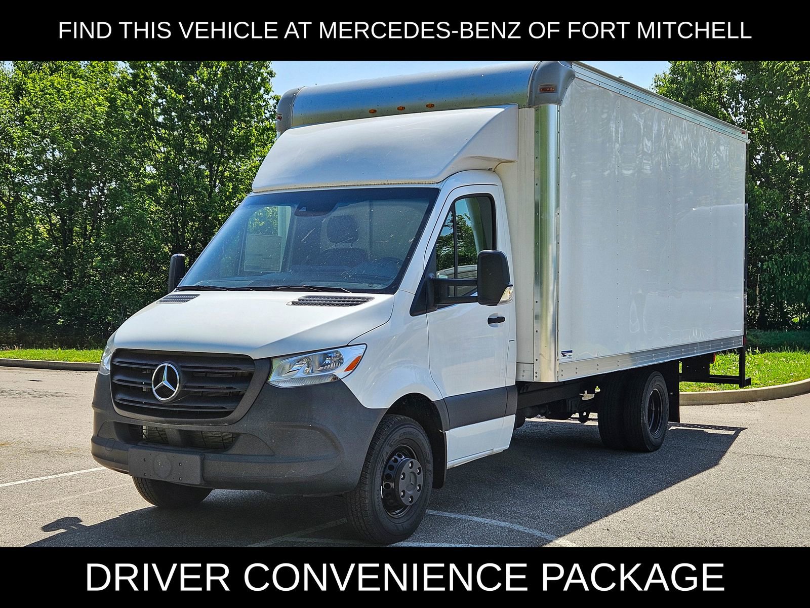 New 2024 Mercedes-Benz Sprinter 4500 image 1