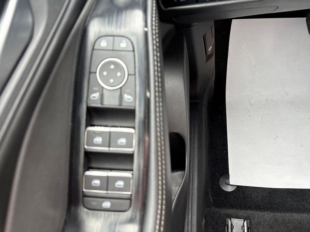 Used 2026 Nissan Rogue SL AWD/4WD image 18