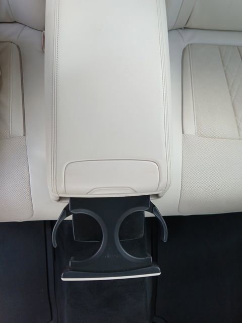 Used 2017 BMW 740i image 15