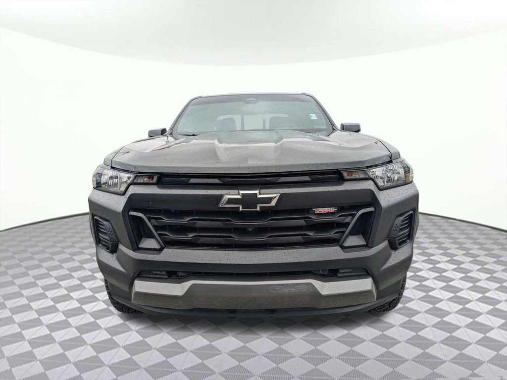 Used 2024 Chevrolet Colorado Trail Boss w/ Technology Package image 7