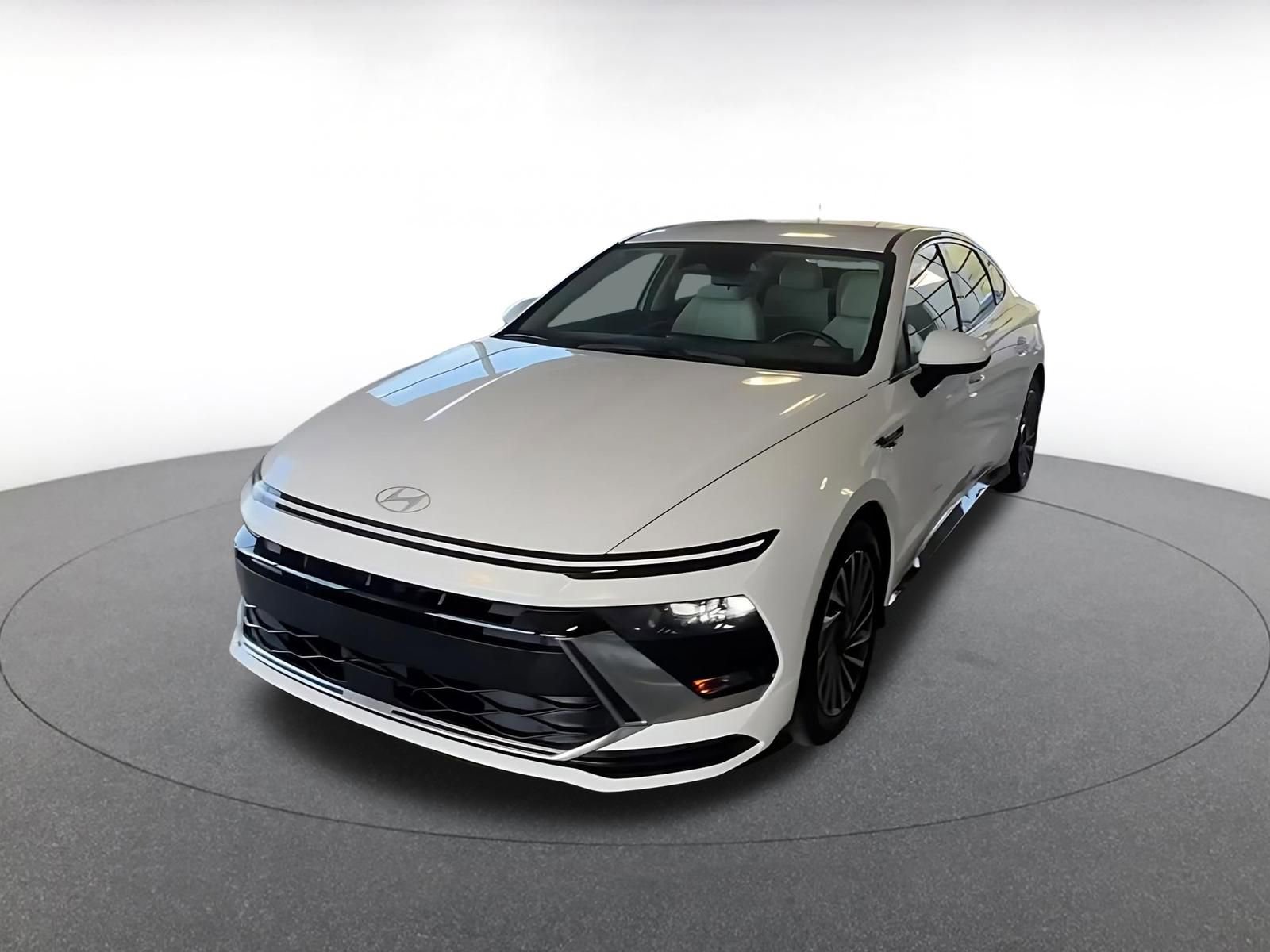 Used 2025 Hyundai Sonata SEL image 6