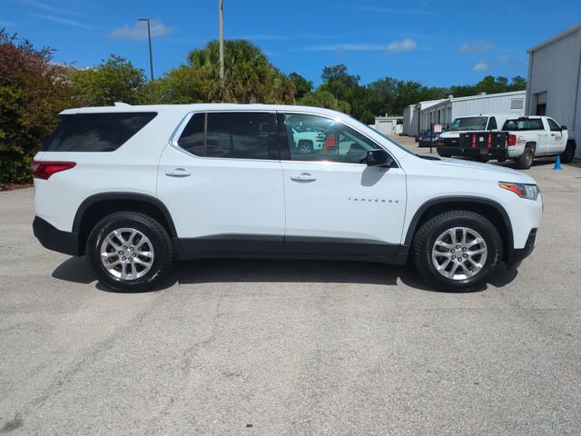 Used 2020 Chevrolet Traverse LS FWD image 3