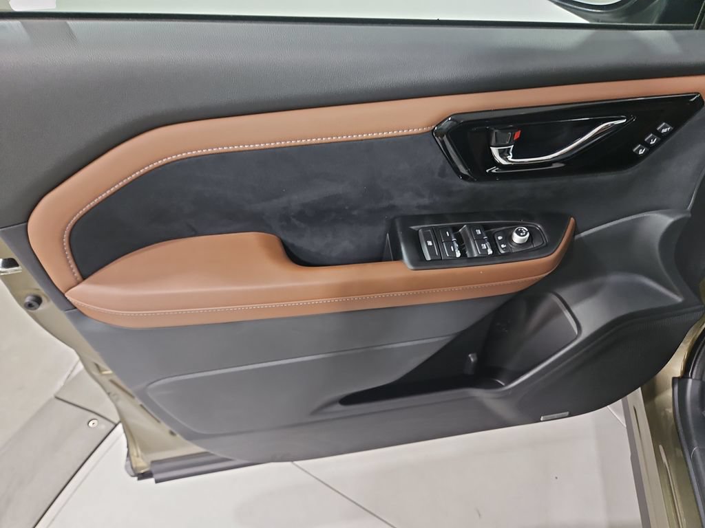 New 2026 Subaru Forester Touring AWD/4WD image 10