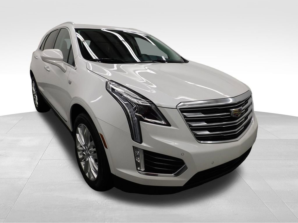 Used 2019 Cadillac XT5 Premium Luxury image 2