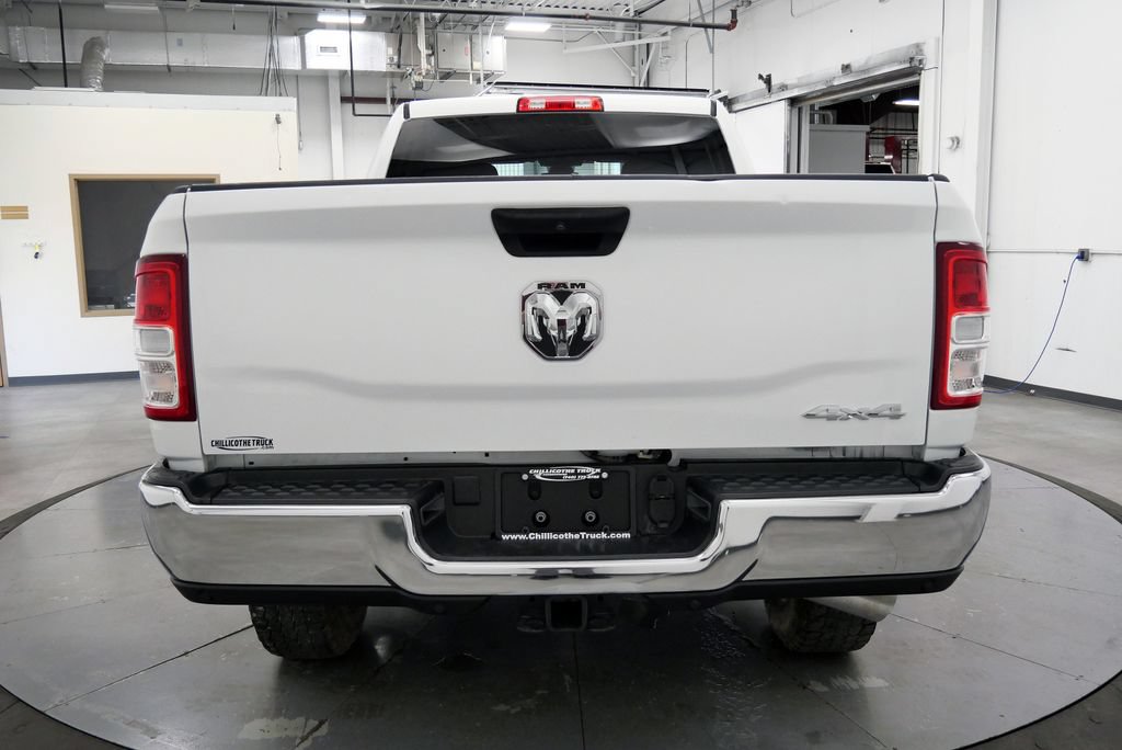 Used 2024 RAM 2500 Big Horn w/ Off Road Package AWD/4WD image 6