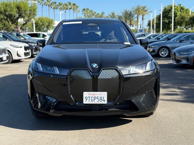 Used 2026 BMW iX xDrive45 w/ Premium Package image 5