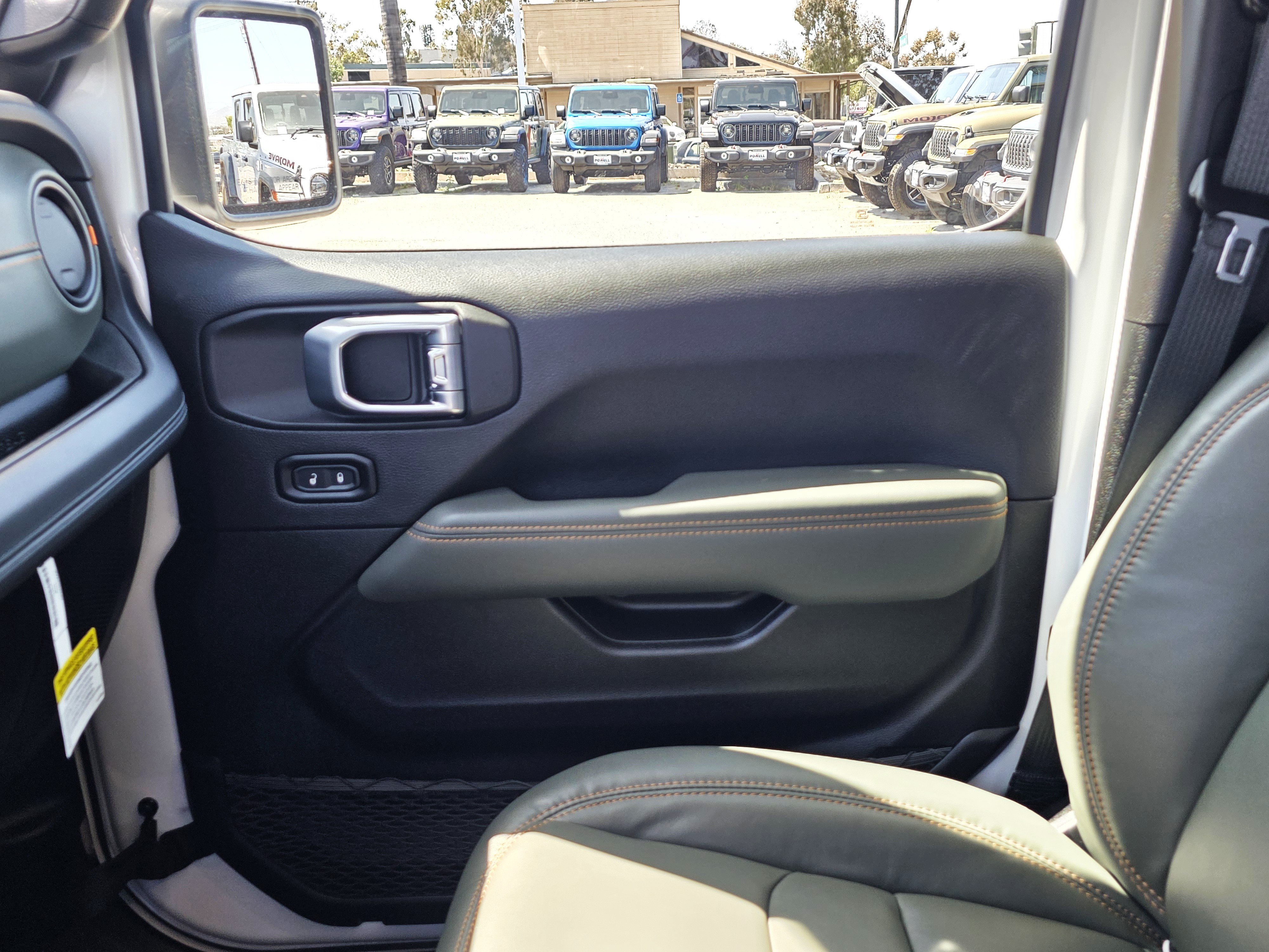 New 2026 RAM 1500 Tradesman AWD/4WD image 32