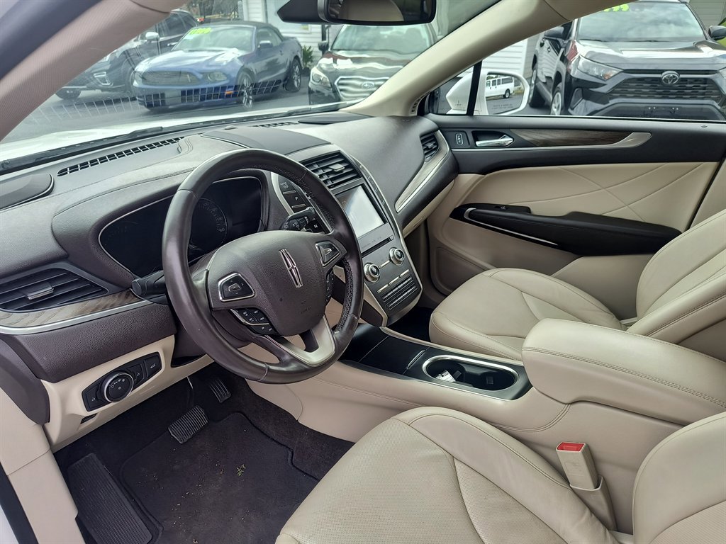 Used 2019 Lincoln MKC Reserve w/ MKC Climate Package image 13