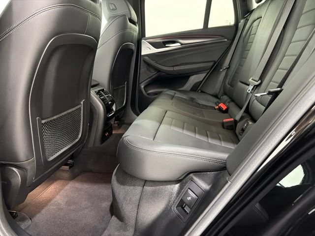 Certified 2023 BMW X4 M40i w/ Premium Package AWD/4WD image 17