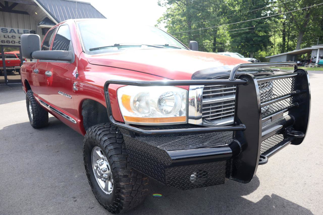 Used 2006 Dodge Ram 2500 Truck Laramie AWD/4WD image 3
