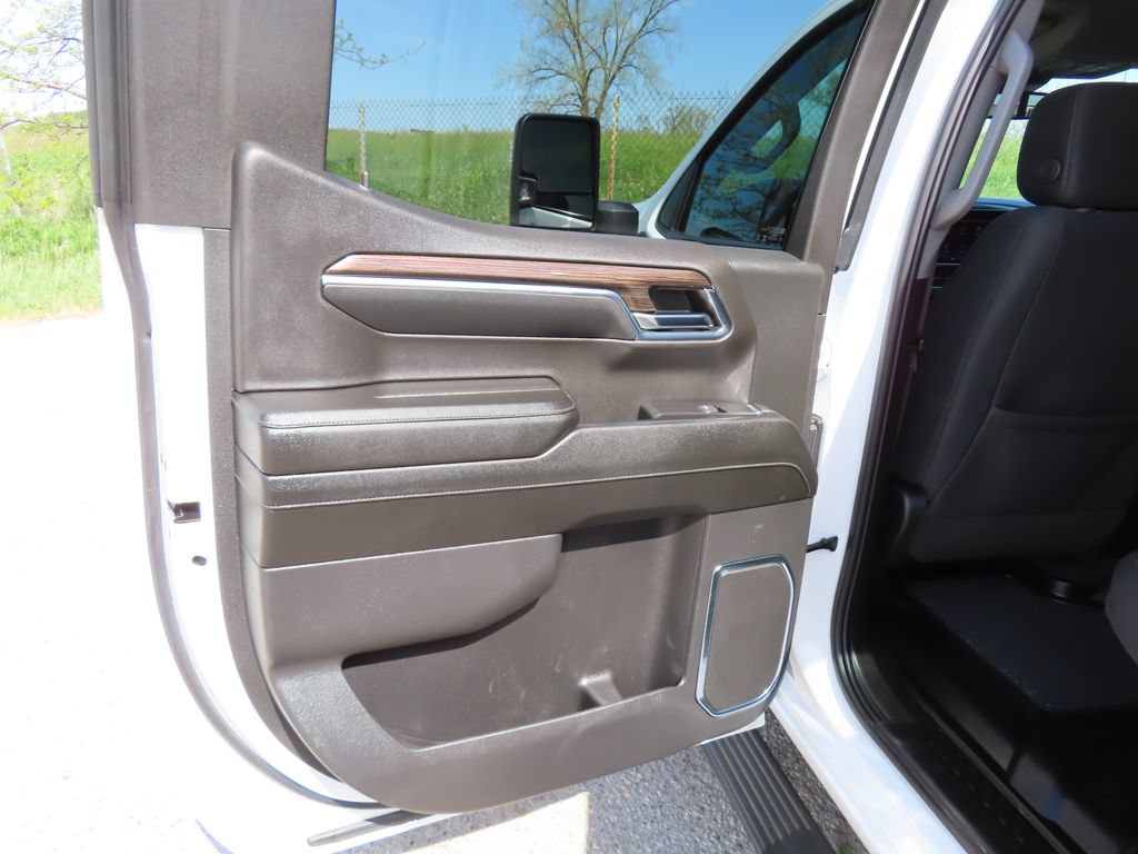Used 2024 Chevrolet Silverado 1500 RST w/ Convenience Package II AWD/4WD image 33