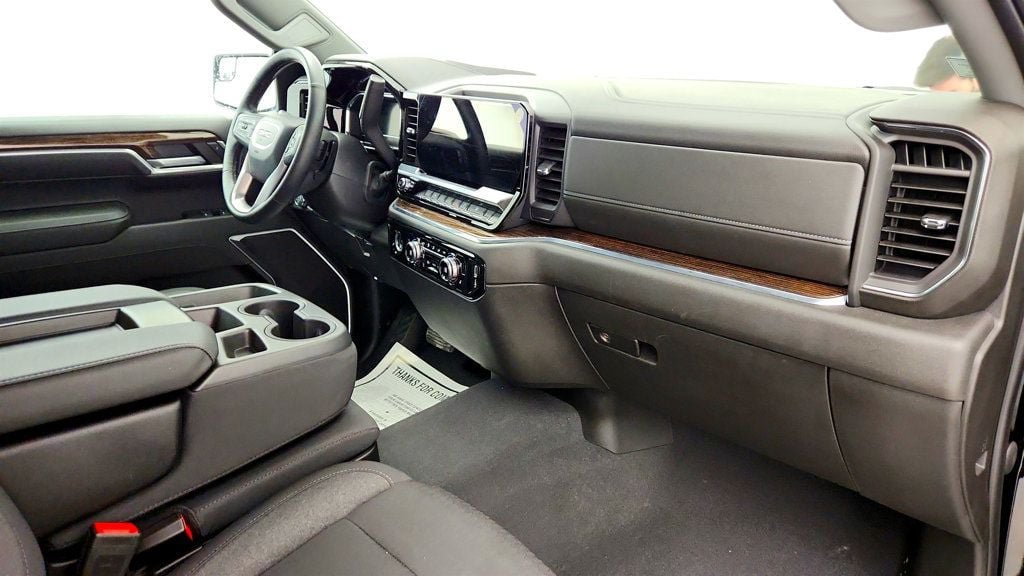 Used 2023 GMC Sierra 1500 Elevation AWD/4WD image 24