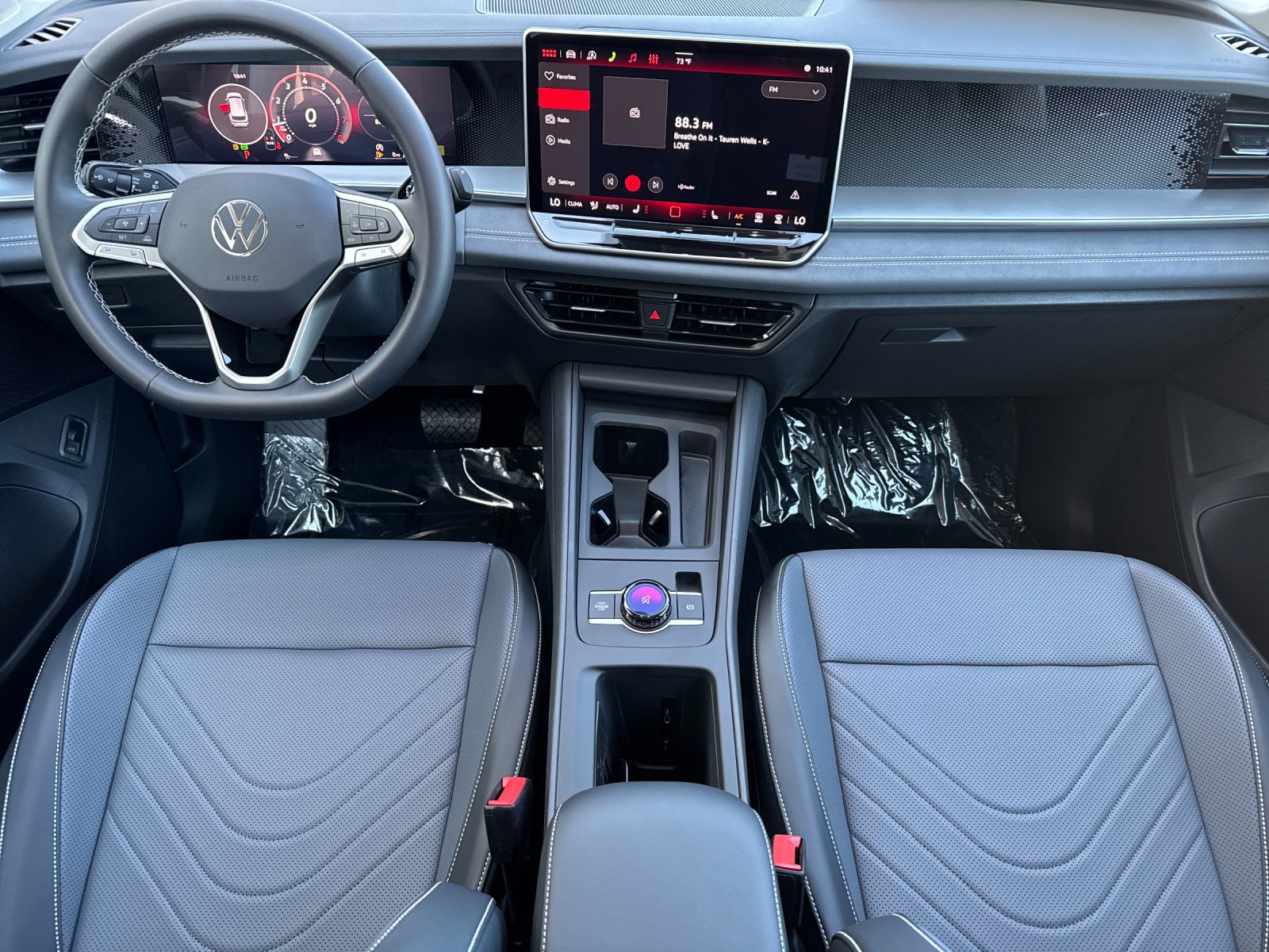 New 2026 Volkswagen Tiguan SE AWD/4WD image 13