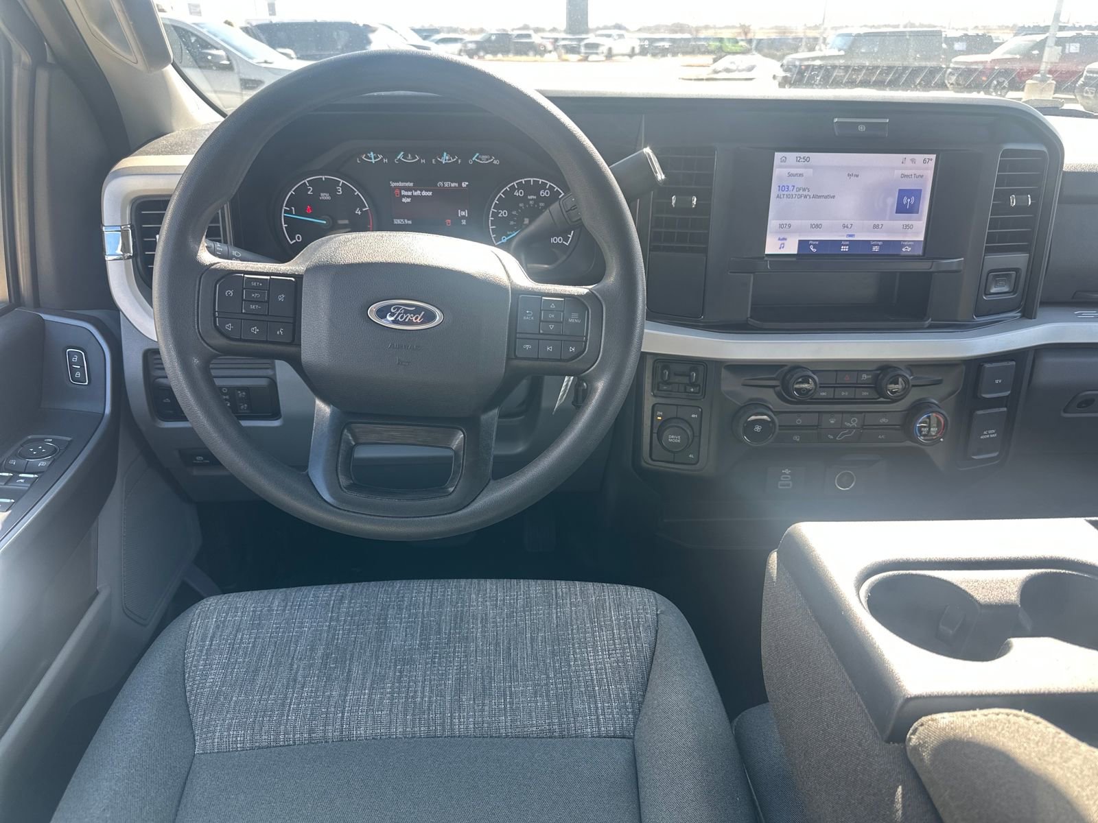 Used 2025 Ford F350 XLT image 14