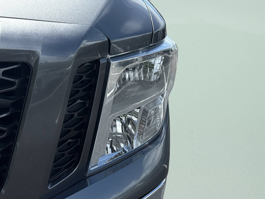Certified 2019 Nissan Titan SV AWD/4WD image 17