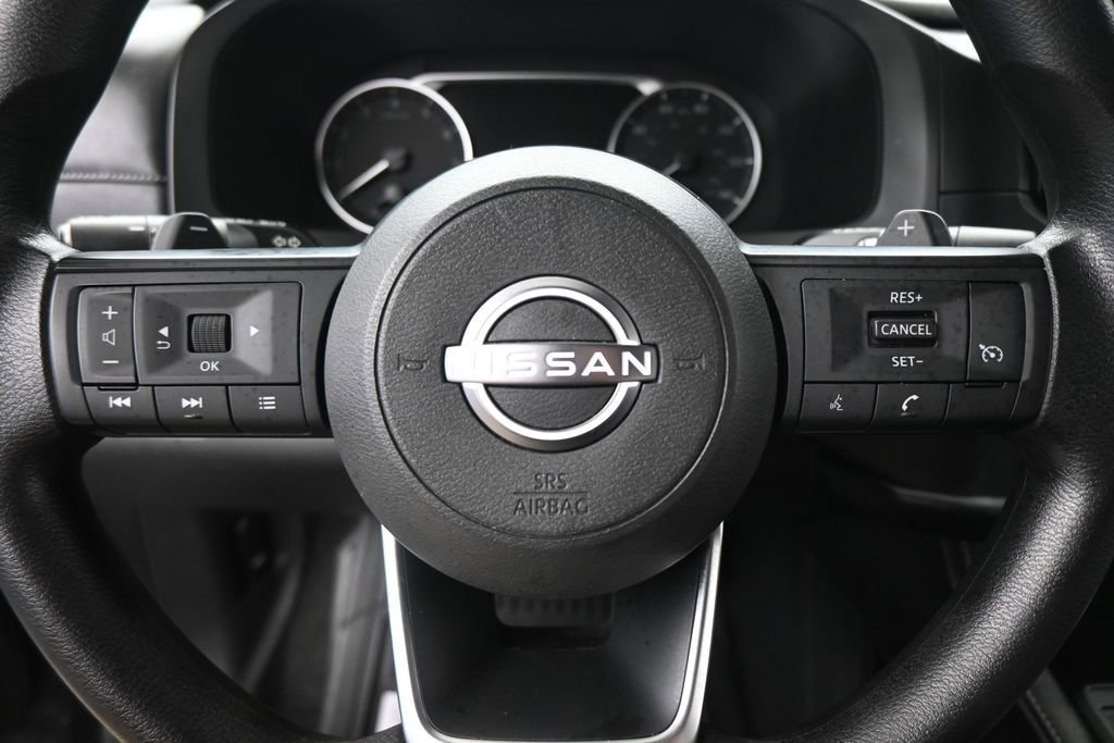 Used 2024 Nissan Pathfinder S AWD/4WD image 10