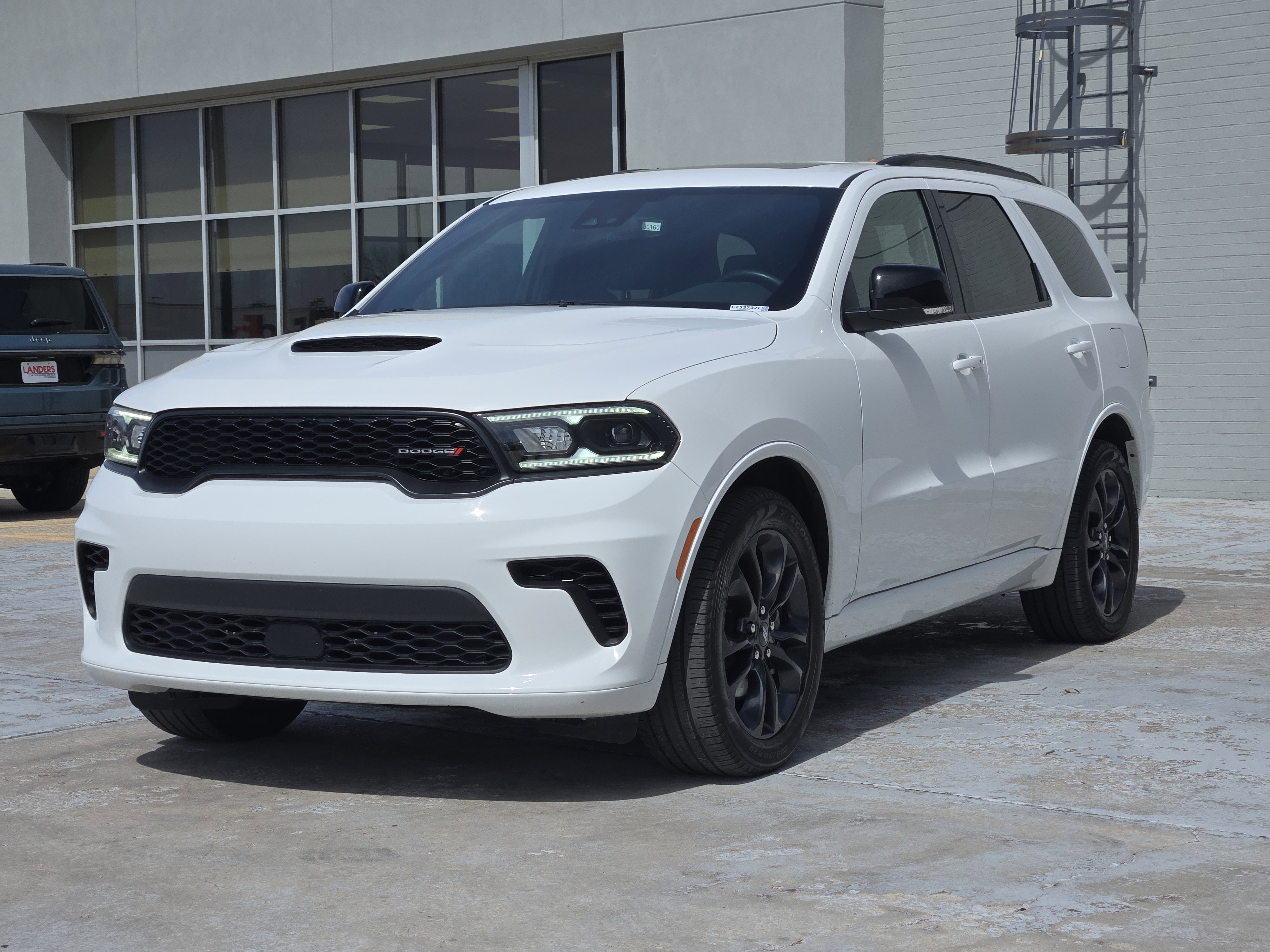 Used 2024 Dodge Durango GT image 4