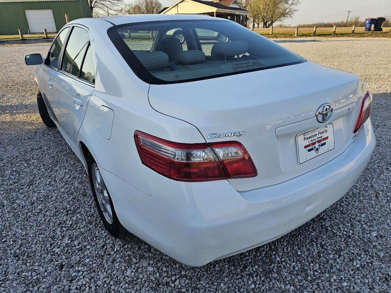 Used 2007 Toyota Camry LE image 6