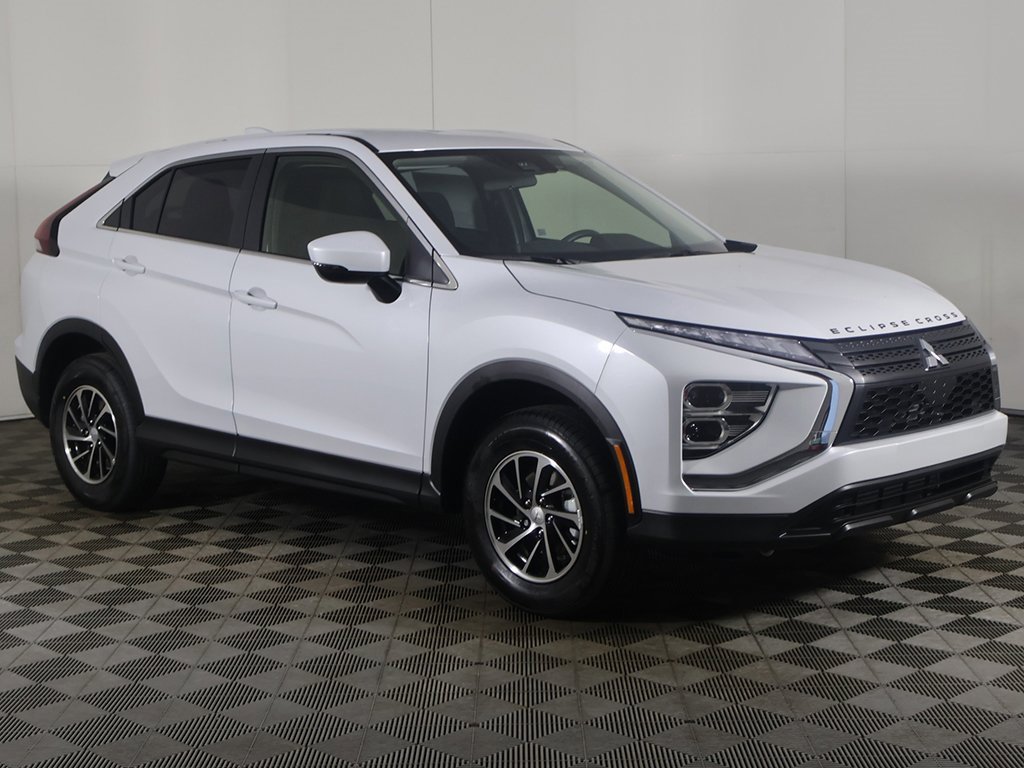 New 2025 Mitsubishi Eclipse Cross ES image 2