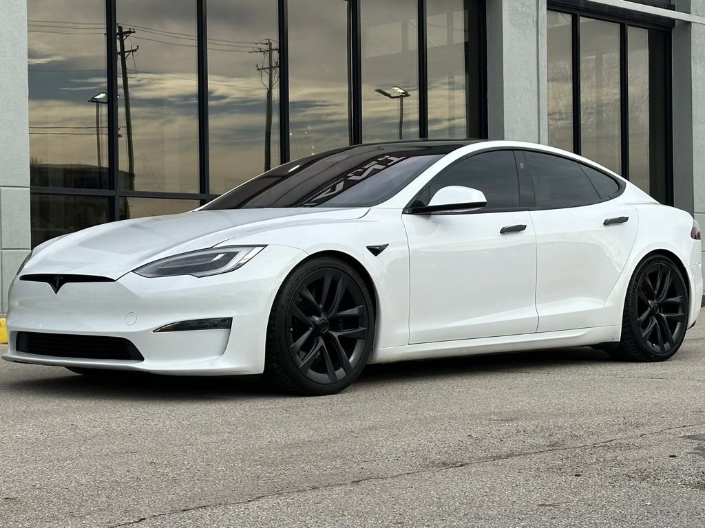 Used 2021 Tesla Model S Plaid image 5