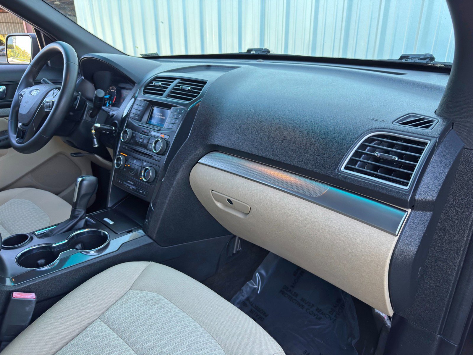 Used 2017 Ford Explorer FWD image 13