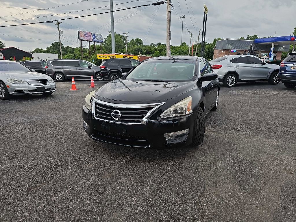 Used 2013 Nissan Altima 2.5 S image 6