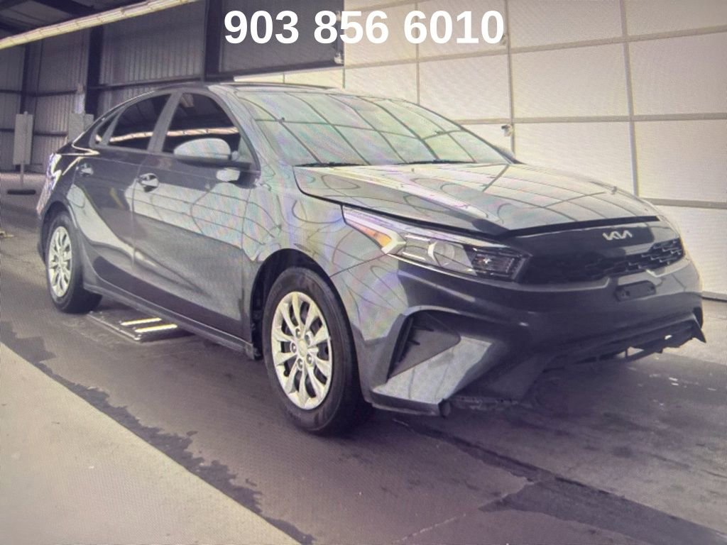 Used 2024 Kia Forte LX image 5