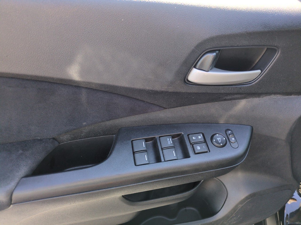 Used 2014 Honda CR-V EX image 12