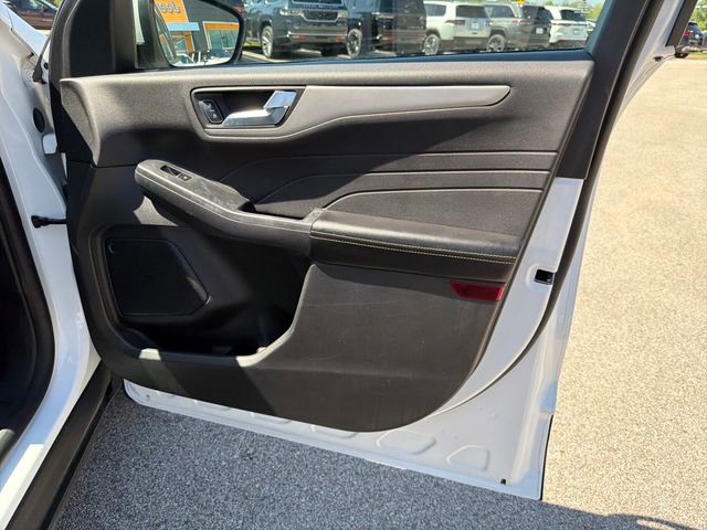 Used 2022 Ford Escape SEL AWD/4WD image 33