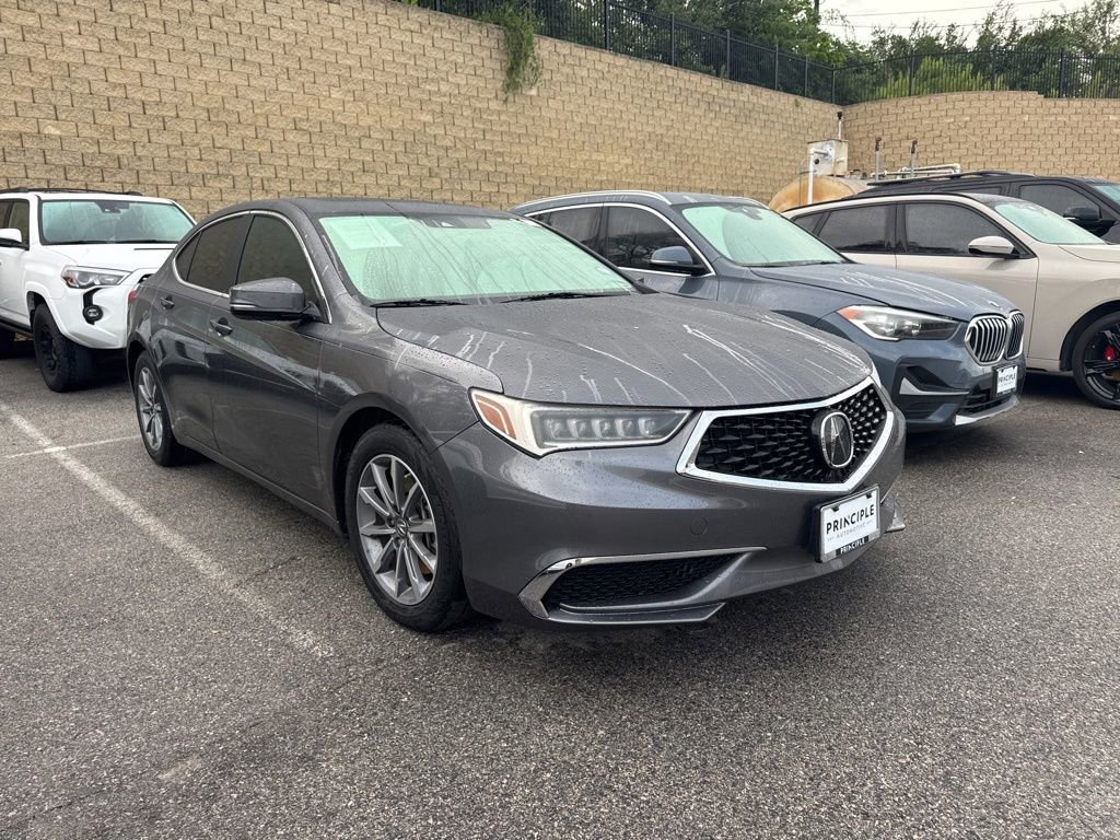 Used 2018 Acura TLX FWD image 2