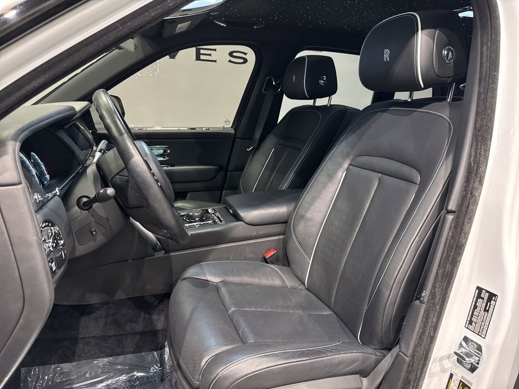 Used 2020 Rolls-Royce Cullinan AWD/4WD image 30