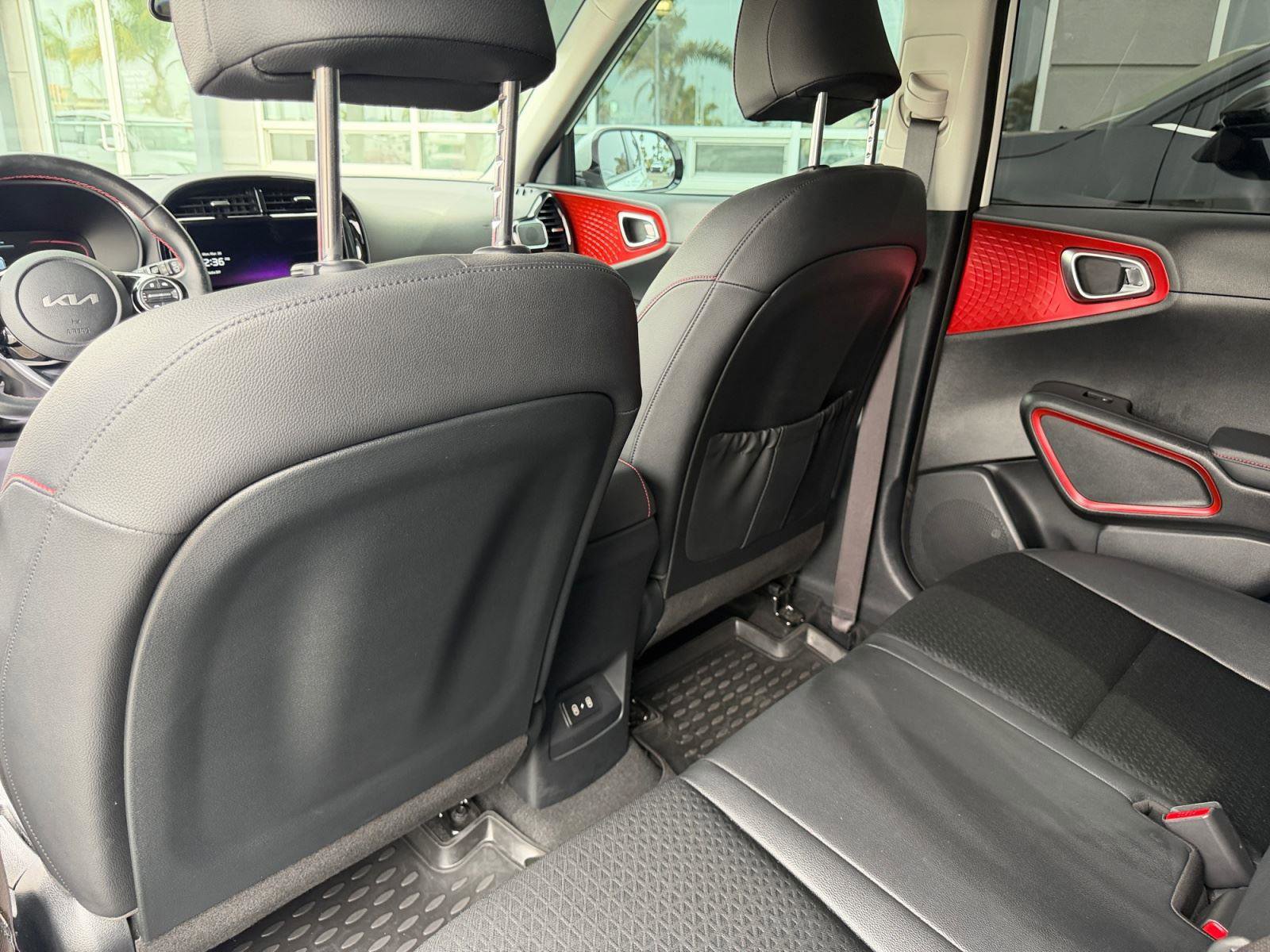 Certified 2023 Kia Soul GT-Line image 27