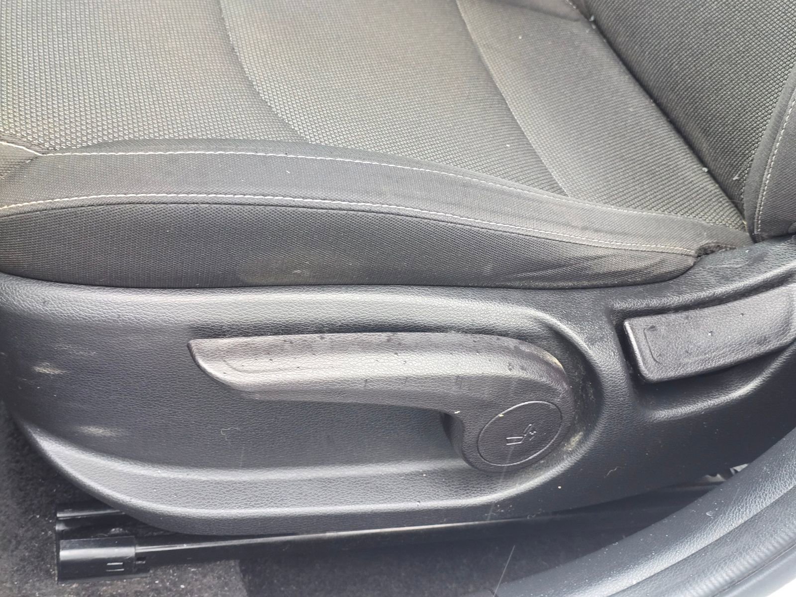 Used 2022 Kia Forte FE image 11