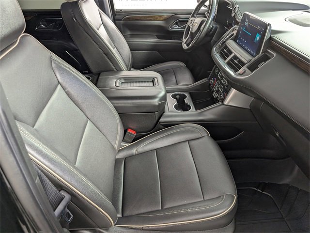 Used 2023 Chevrolet Suburban Premier image 21
