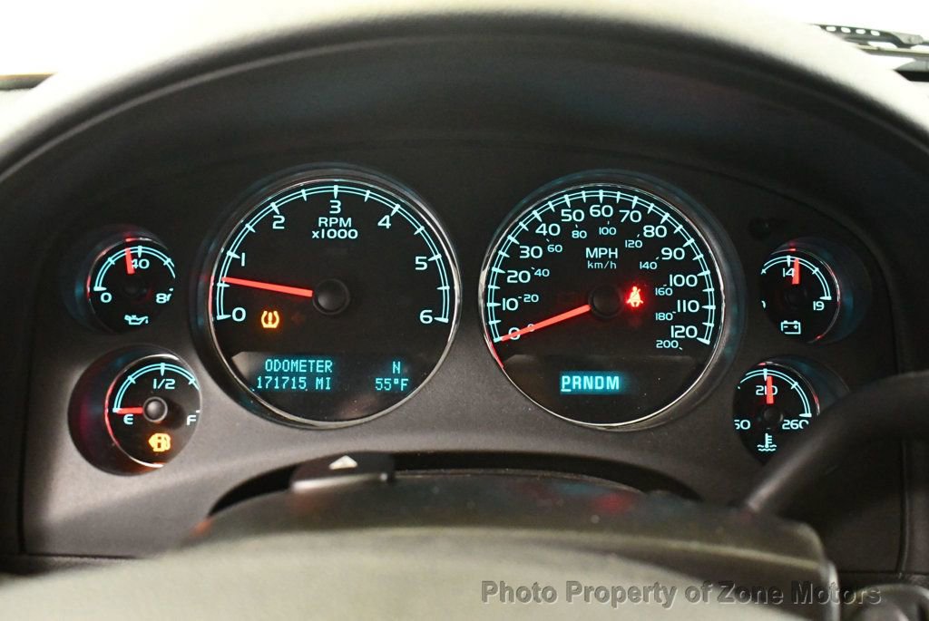 Used 2010 Chevrolet Suburban LTZ image 40