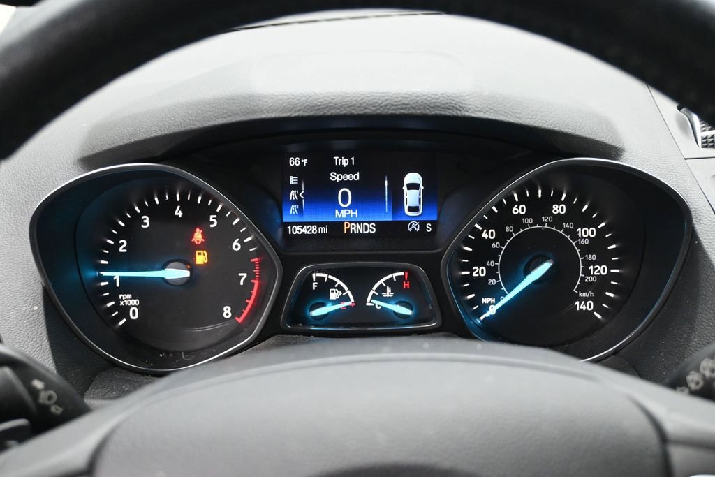Used 2017 Ford Escape Titanium FWD image 11