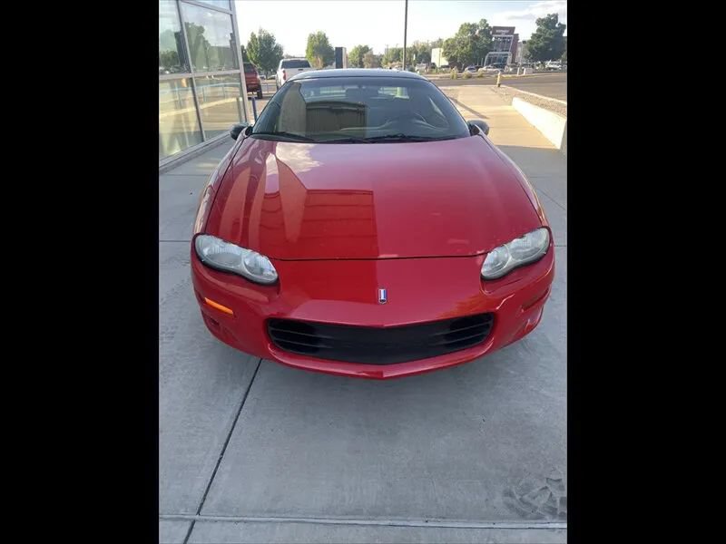 Used 1998 Chevrolet Camaro Z28 w/ Preferred Equipment Group 2 RWD image 3