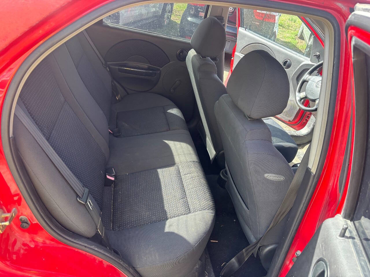Used 2006 Chevrolet Aveo LS image 15