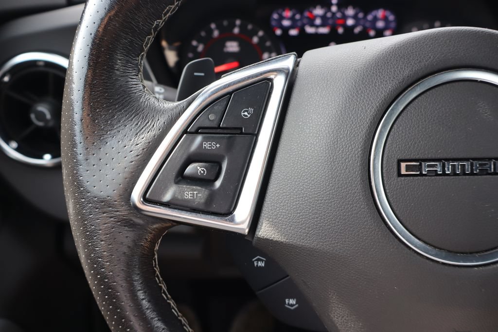 Used 2022 Chevrolet Camaro SS RWD image 8