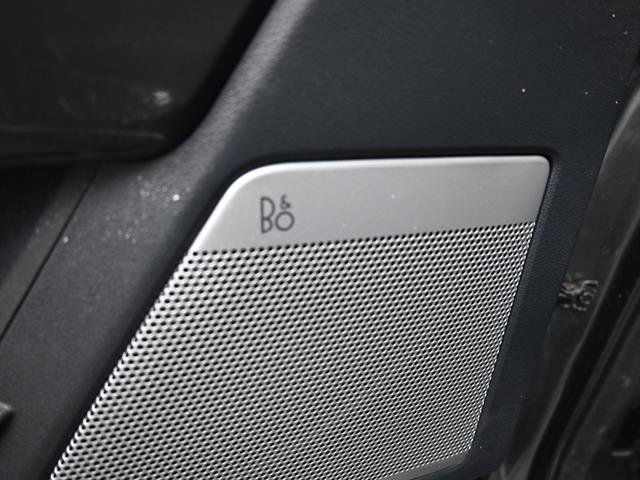 Used 2023 Ford F150 Lariat w/ Equipment Group 502A High image 7