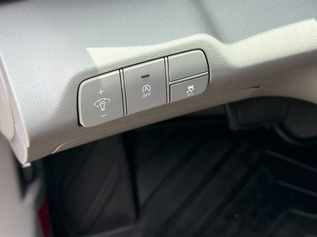 New 2026 Hyundai Elantra SE FWD image 10