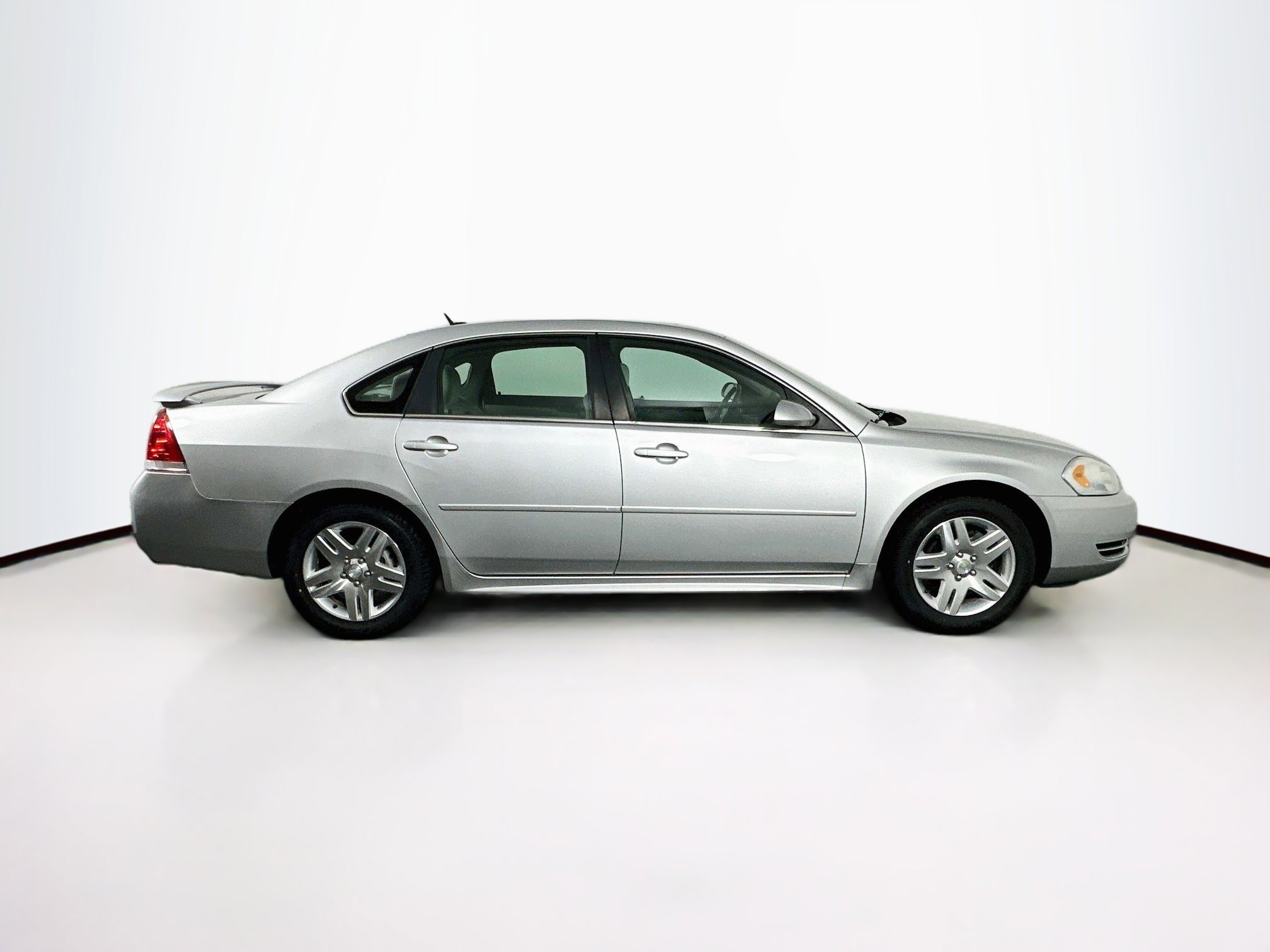 Used 2012 Chevrolet Impala LT w/ LT Sunroof Package FWD image 10